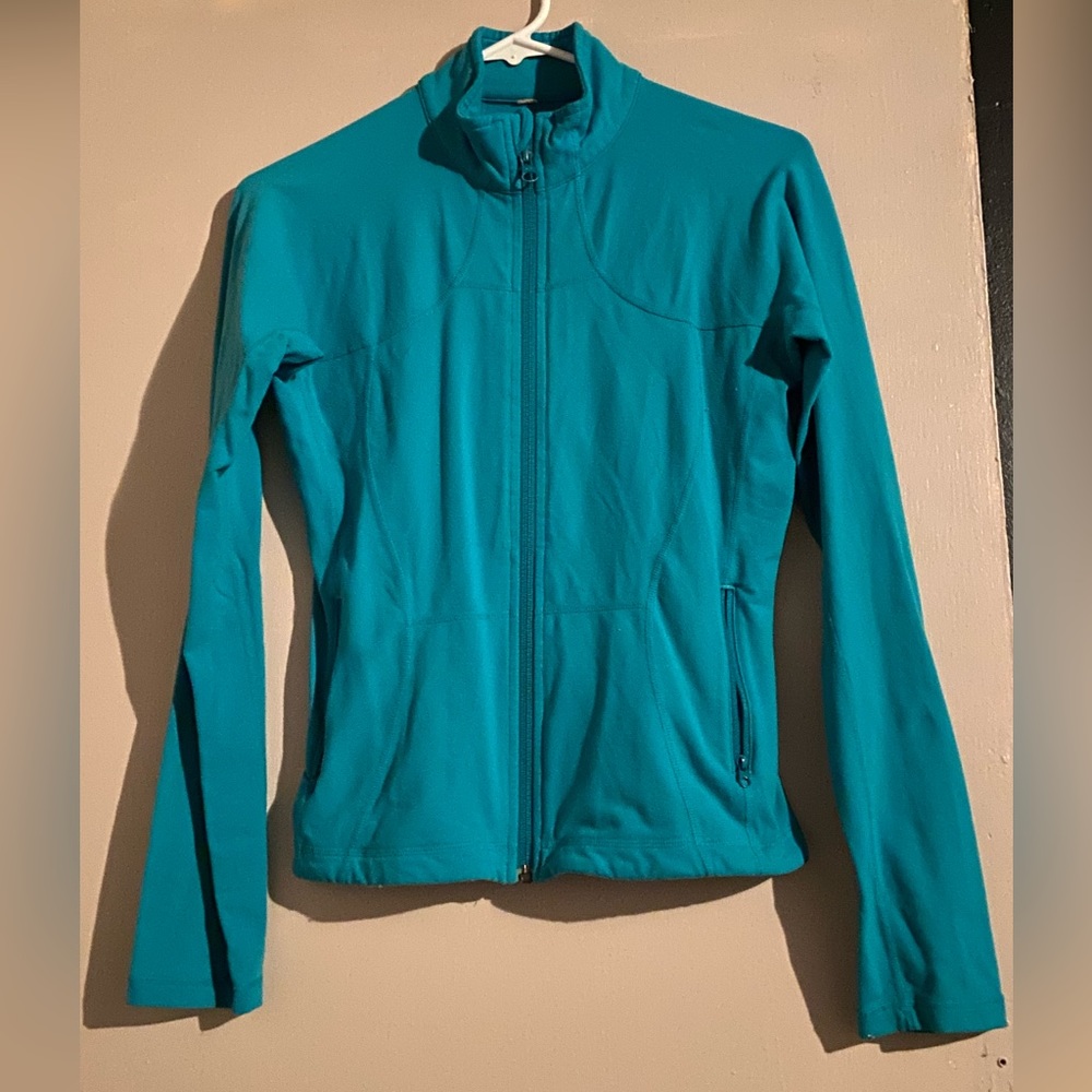 Lululemon sweater - Picture 2 of 3